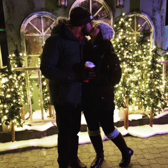 Meet your Posher, Kimiko - Picture 1 of 1